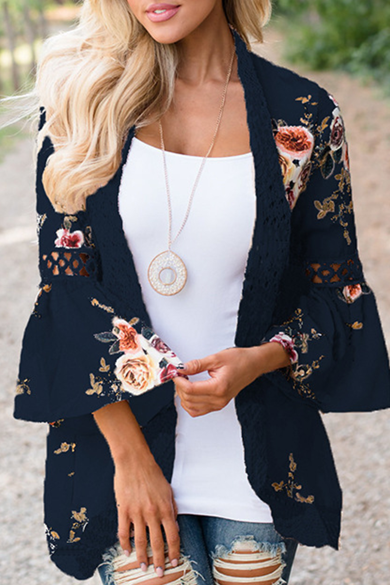 Pia - Giacca versatile ed elegante con camicetta floreale