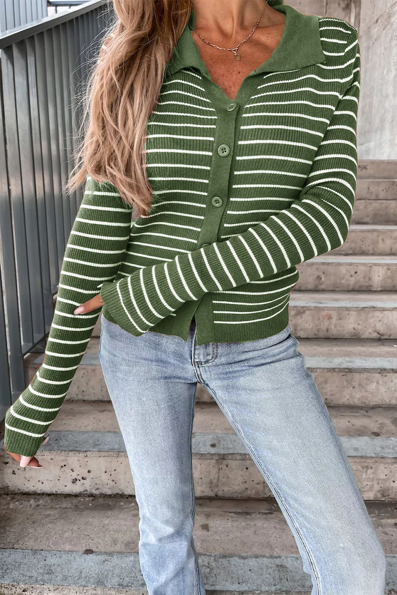 Nikka - Blusa a maniche lunghe con collo polo e bottoni frontali a righe