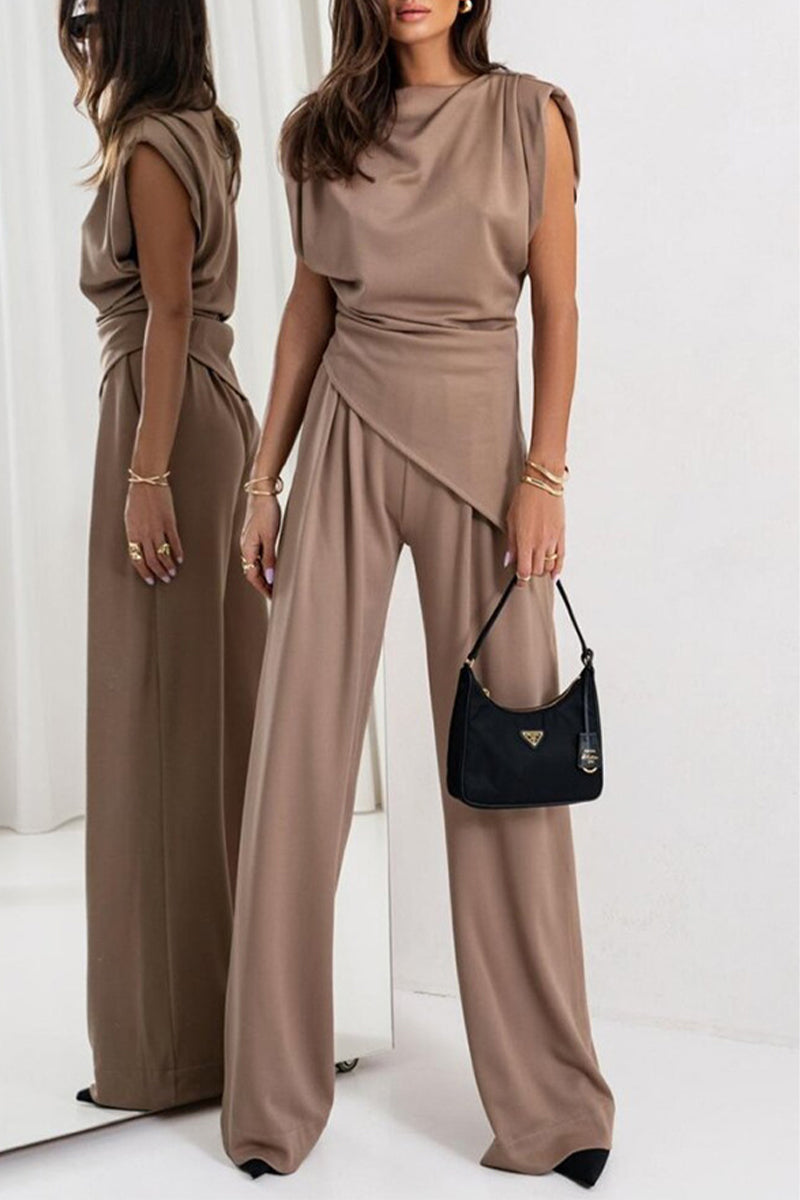 Madeleine - Elegante completo con top smanicato arricciato e pantaloni
