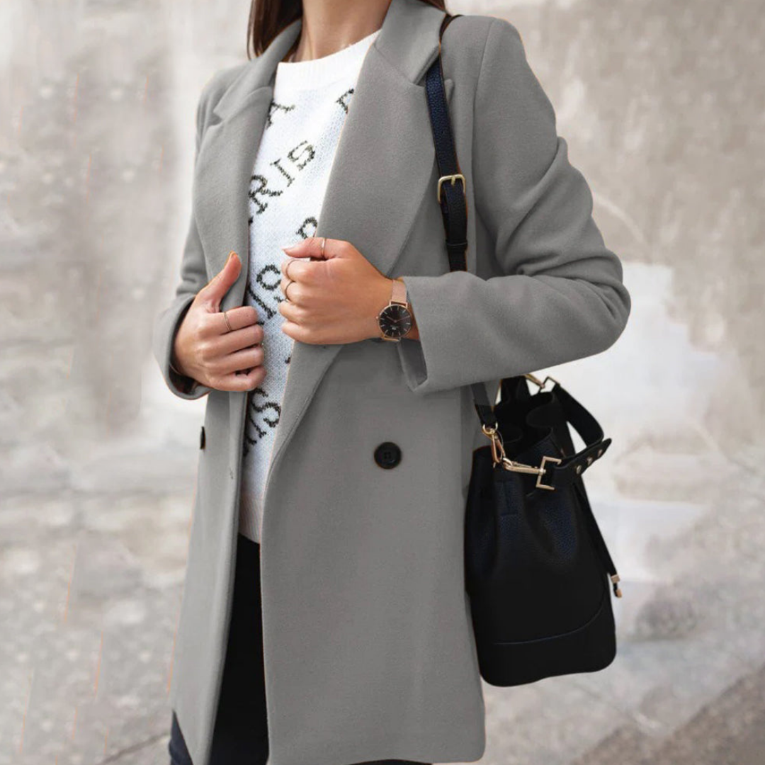 Hailie - Elegante e caldo trench lungo con bottoni