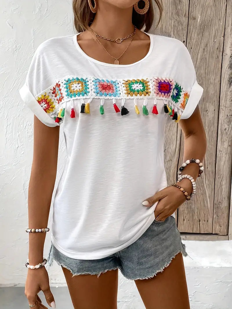 Adeline - T-shirt ricamata con nappe