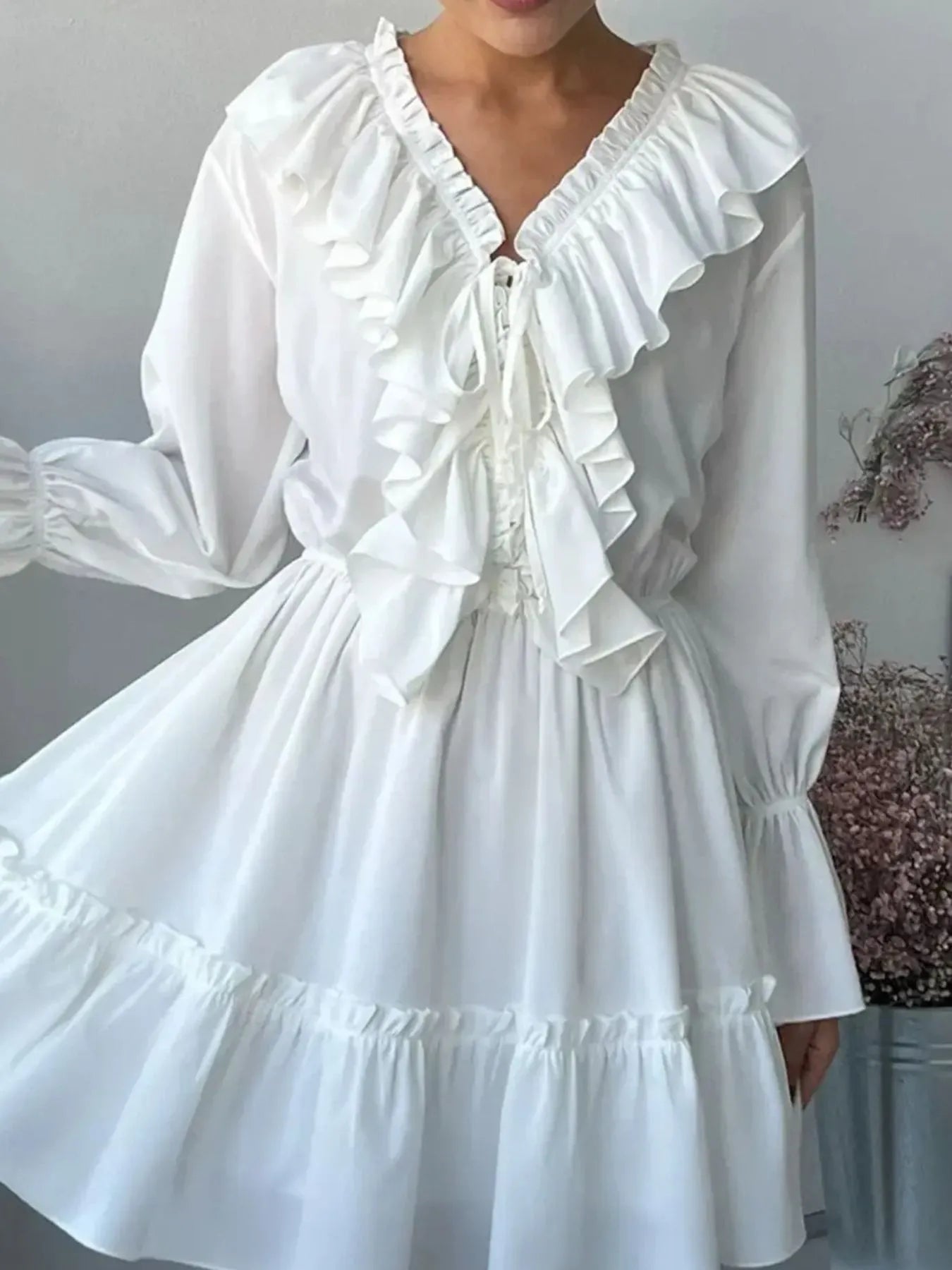 Zofia - Elegante minidress a maniche lunghe con volant