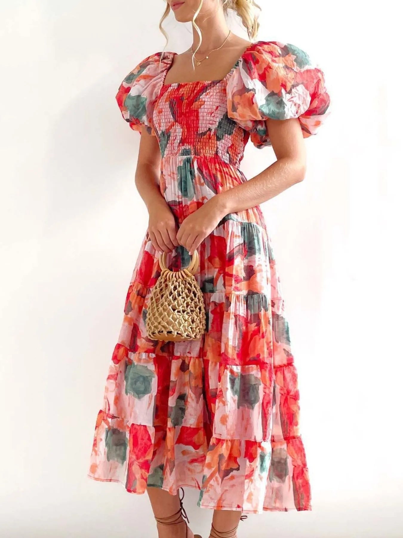 Evienne - Elegante abito con maniche a sbuffo e stampa floreale