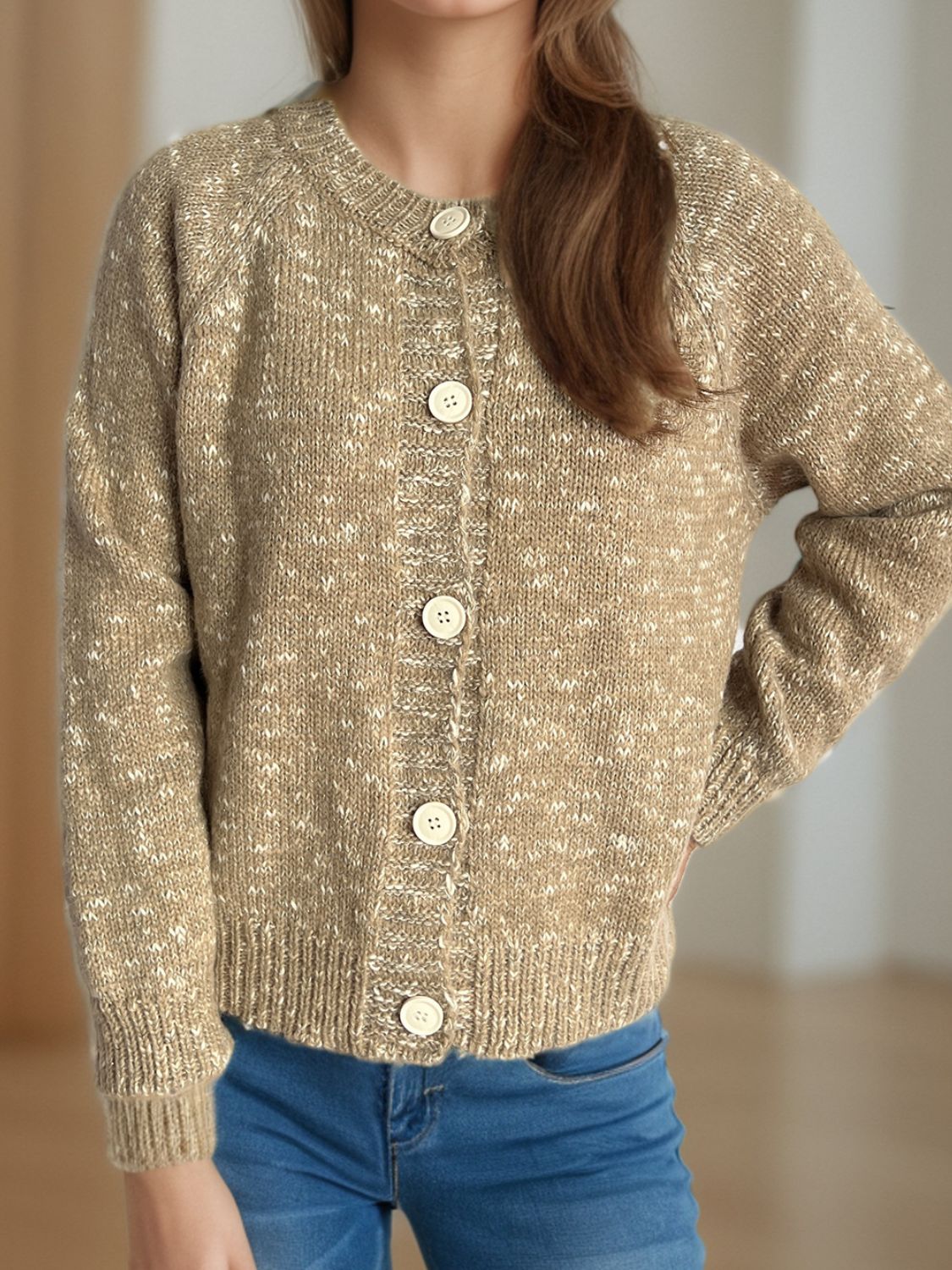 Callie - Cardigan elegante con bottoni e maniche lunghe in tessuto fiammato