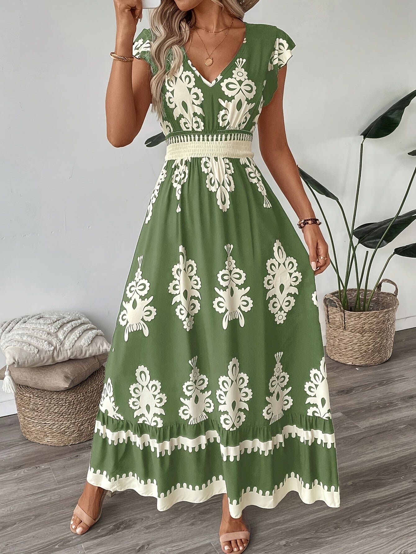 Belicia - Elegante Maxiabito Boho con Stampa Etnica, Scollo a V e Maniche Lunghe