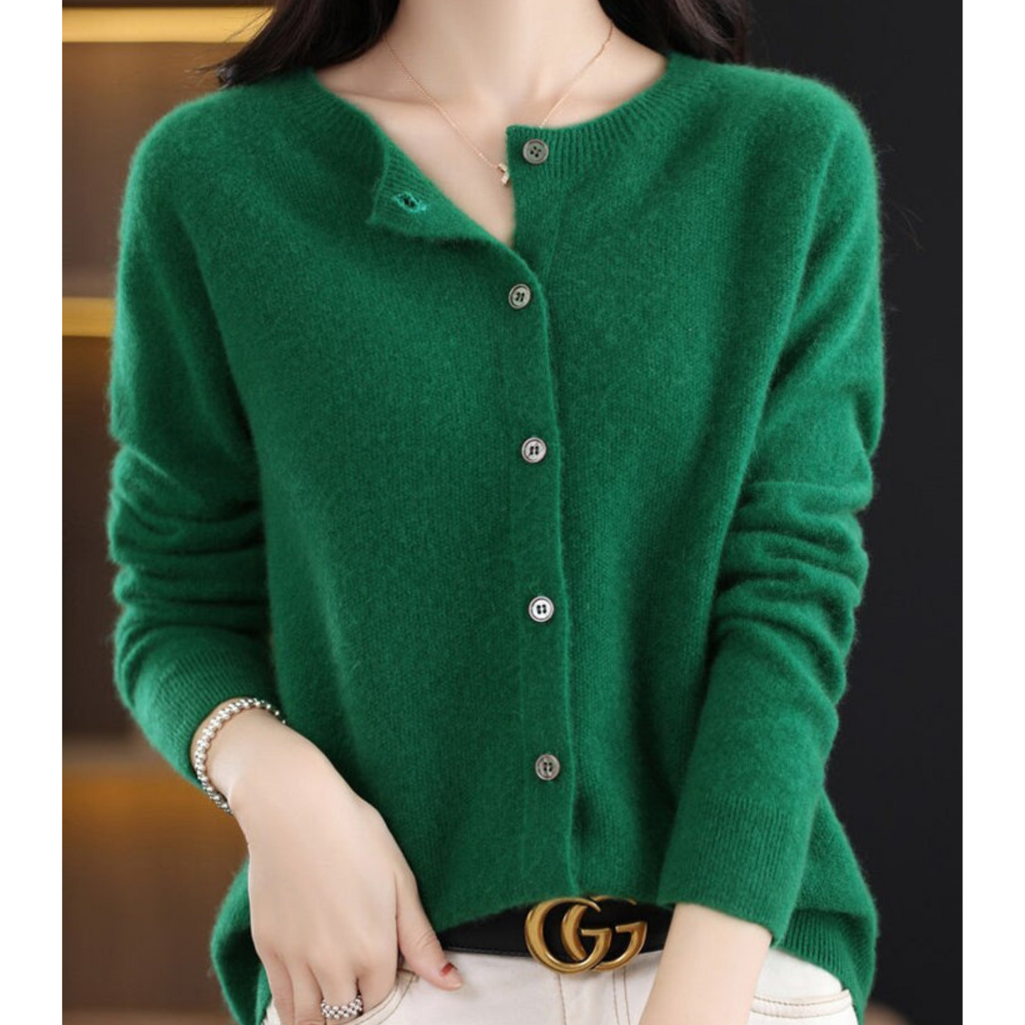 Cardigan girocollo in pura lana merino da donna