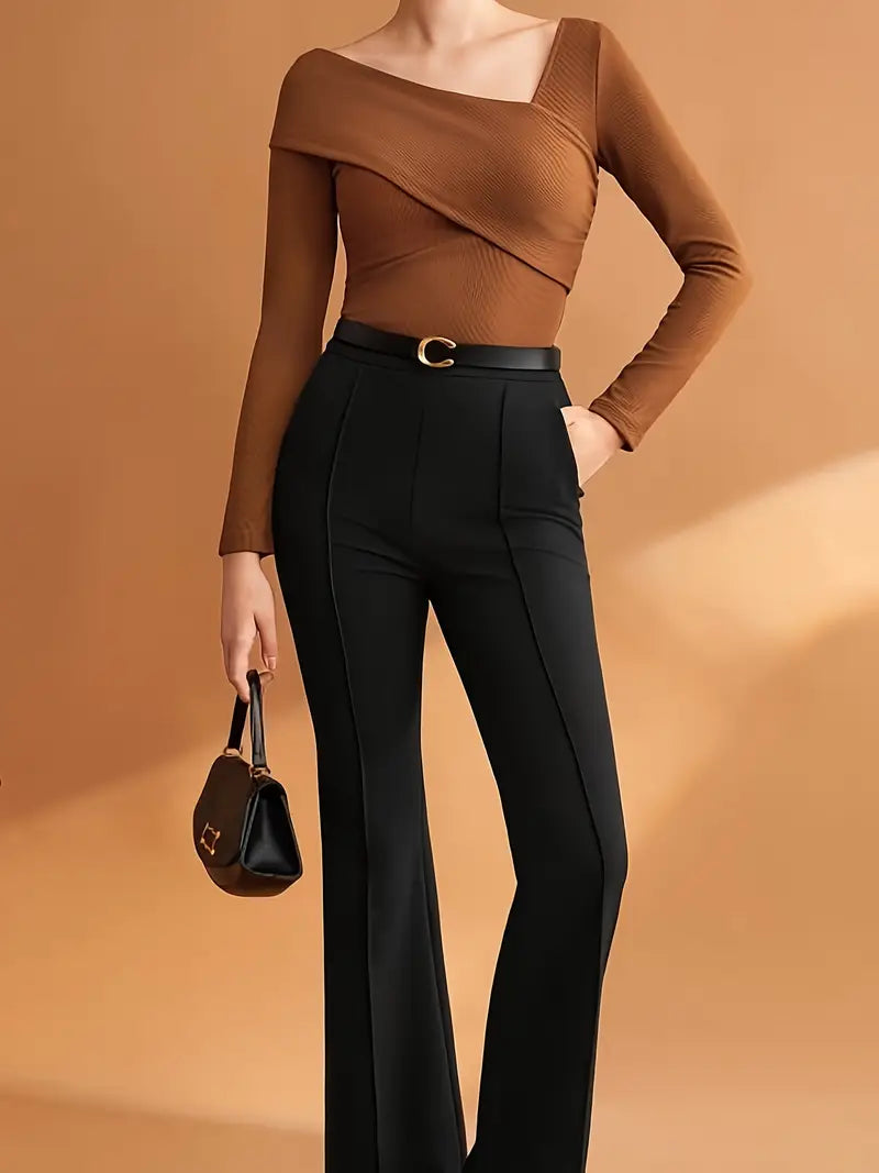 Faye - Top a coste con scollatura asimmetrica