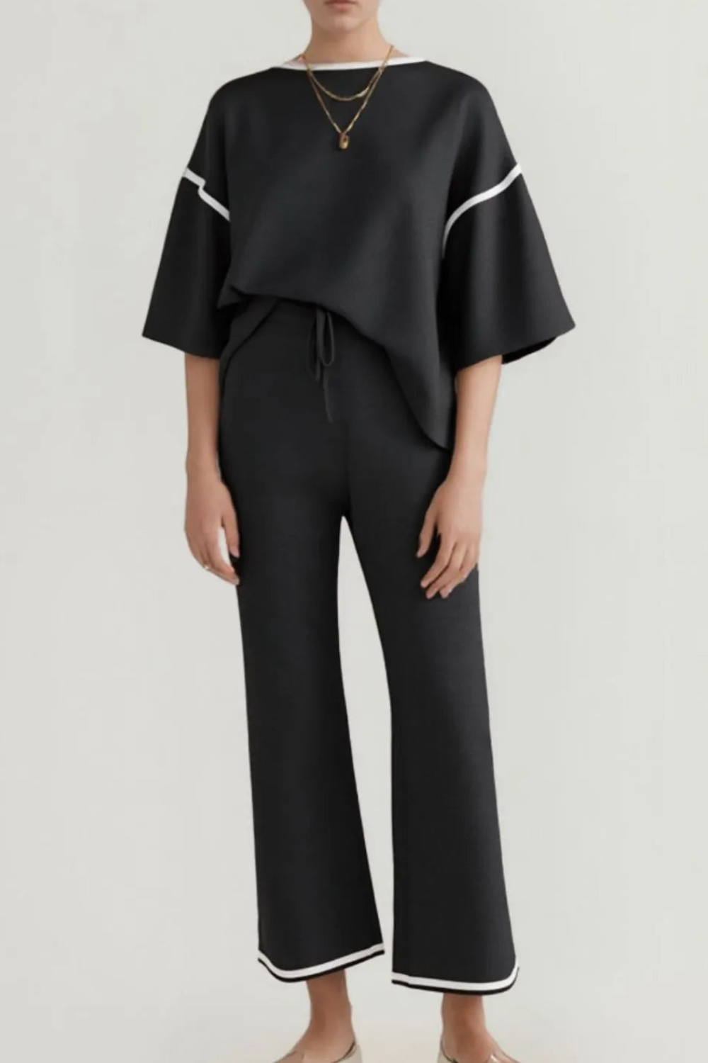 Kerenza - Completo casual con t-shirt oversize e pantaloni larghi