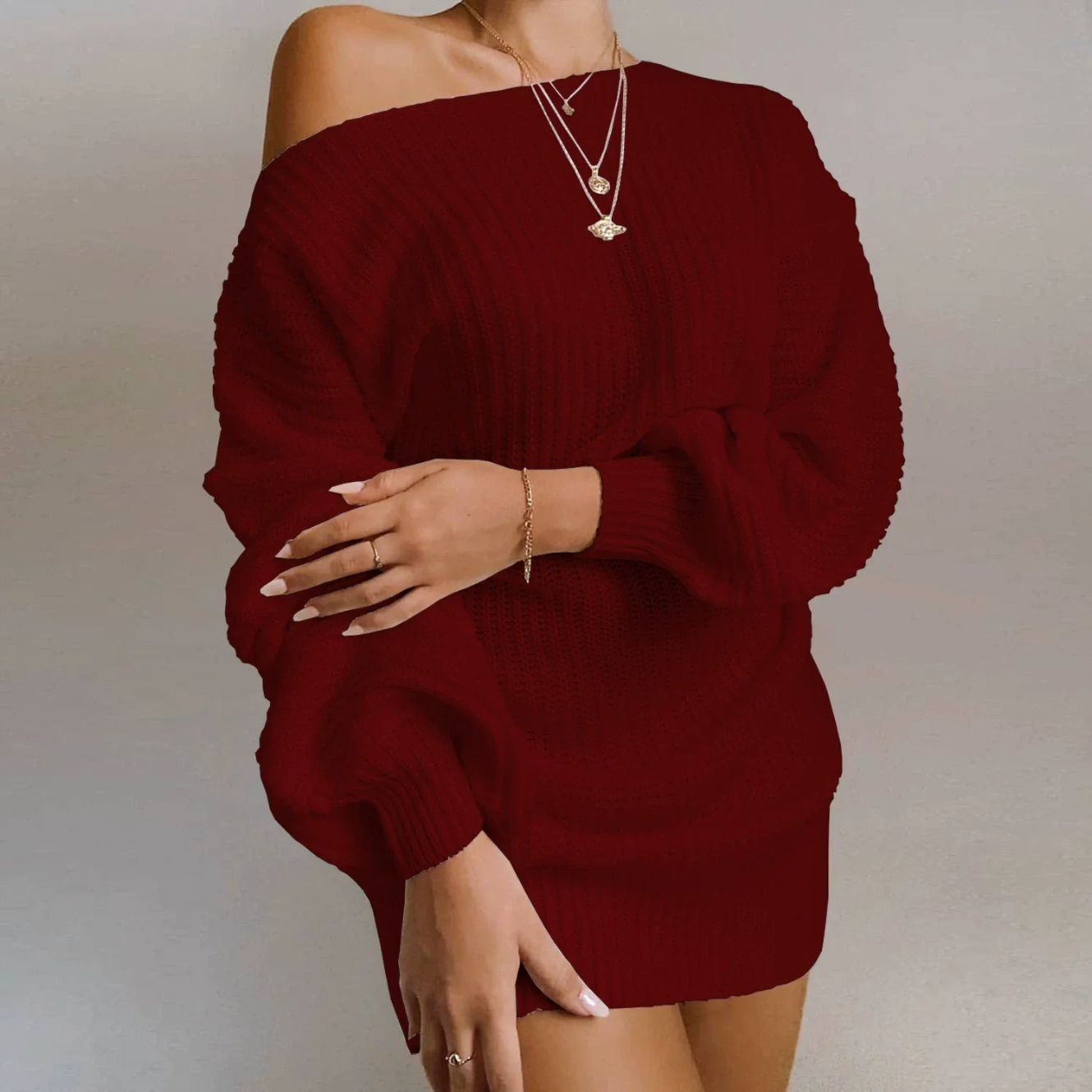 Yalena - Elegante abito maglione con spalle scoperte
