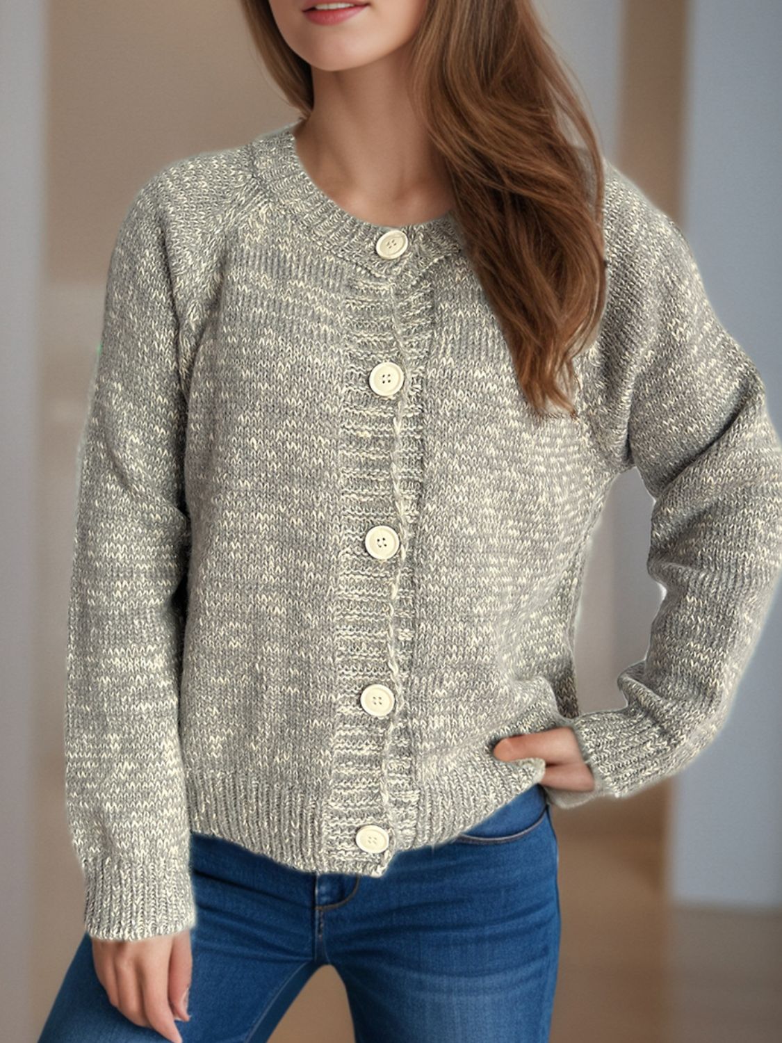 Callie - Cardigan elegante con bottoni e maniche lunghe in tessuto fiammato