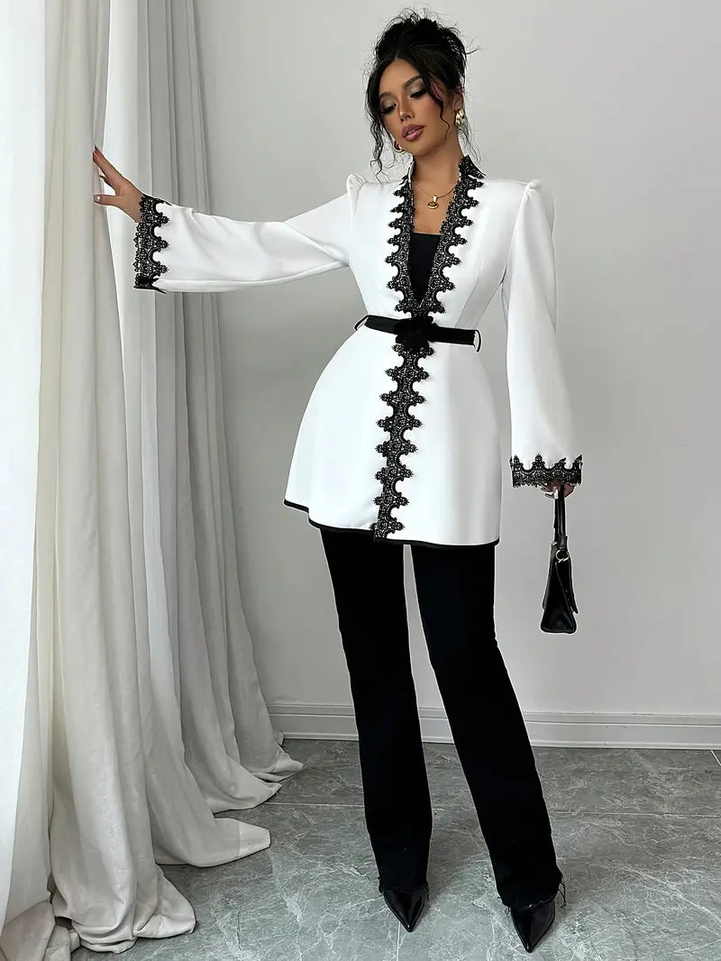 Blanche - Giacca unica con patchwork e dettagli floreali 3D