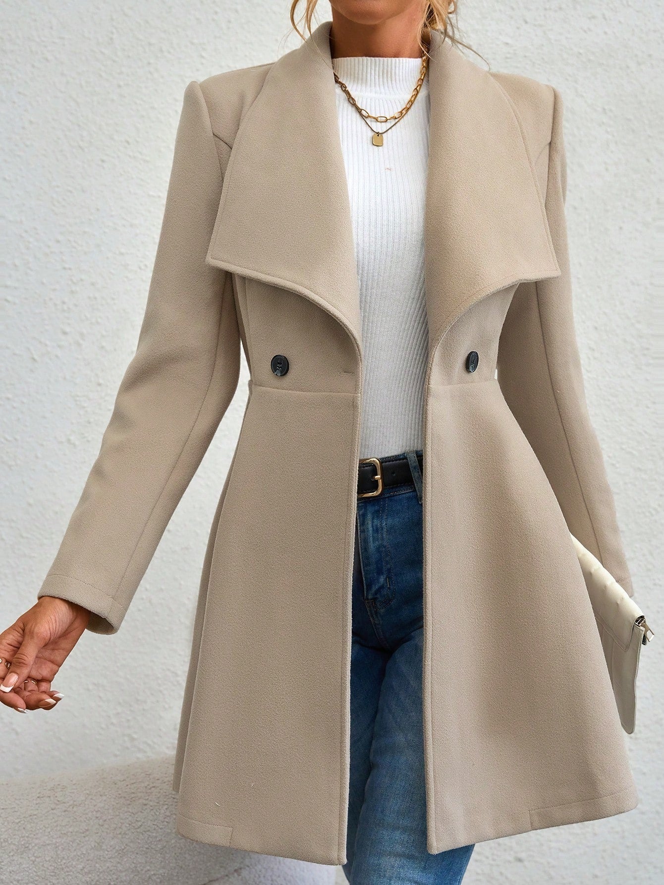 Lacina - Elegante trench lungo con colletto ampio