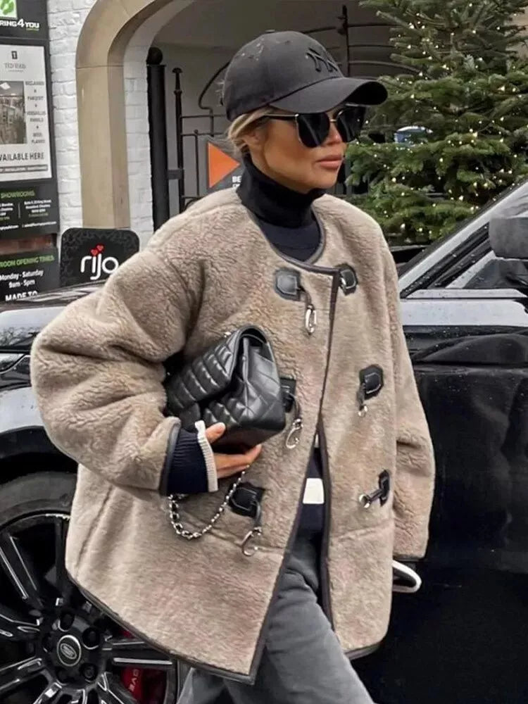 Cataleya | Abbigliamento invernale classico ed elegante