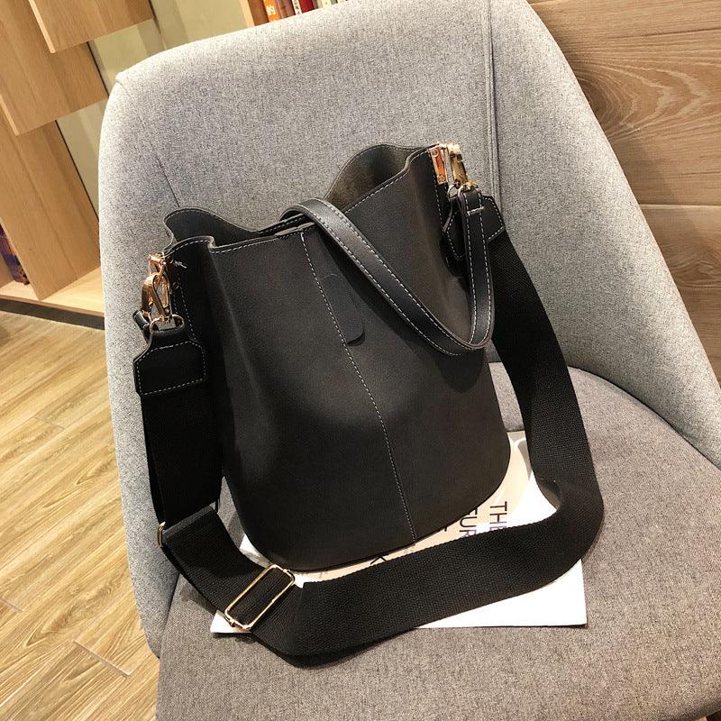 Laura | Borsa senza sforzo e di tendenza
