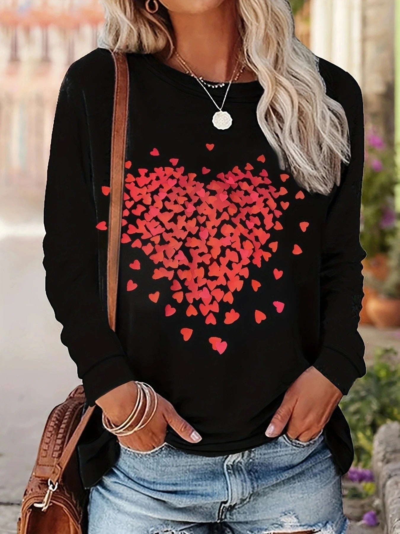 Emma - T-shirt alla moda con stampa a cuore