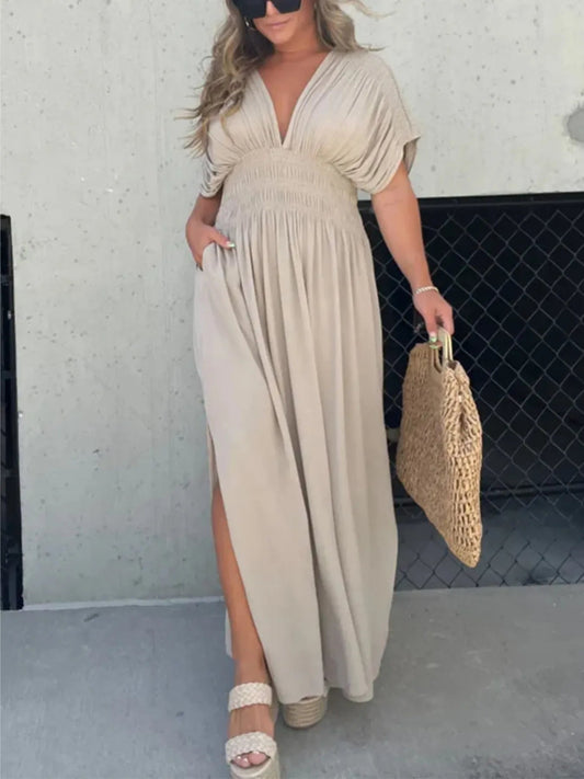 Delfina - Elegante abito lungo con scollo a V e spacco laterale