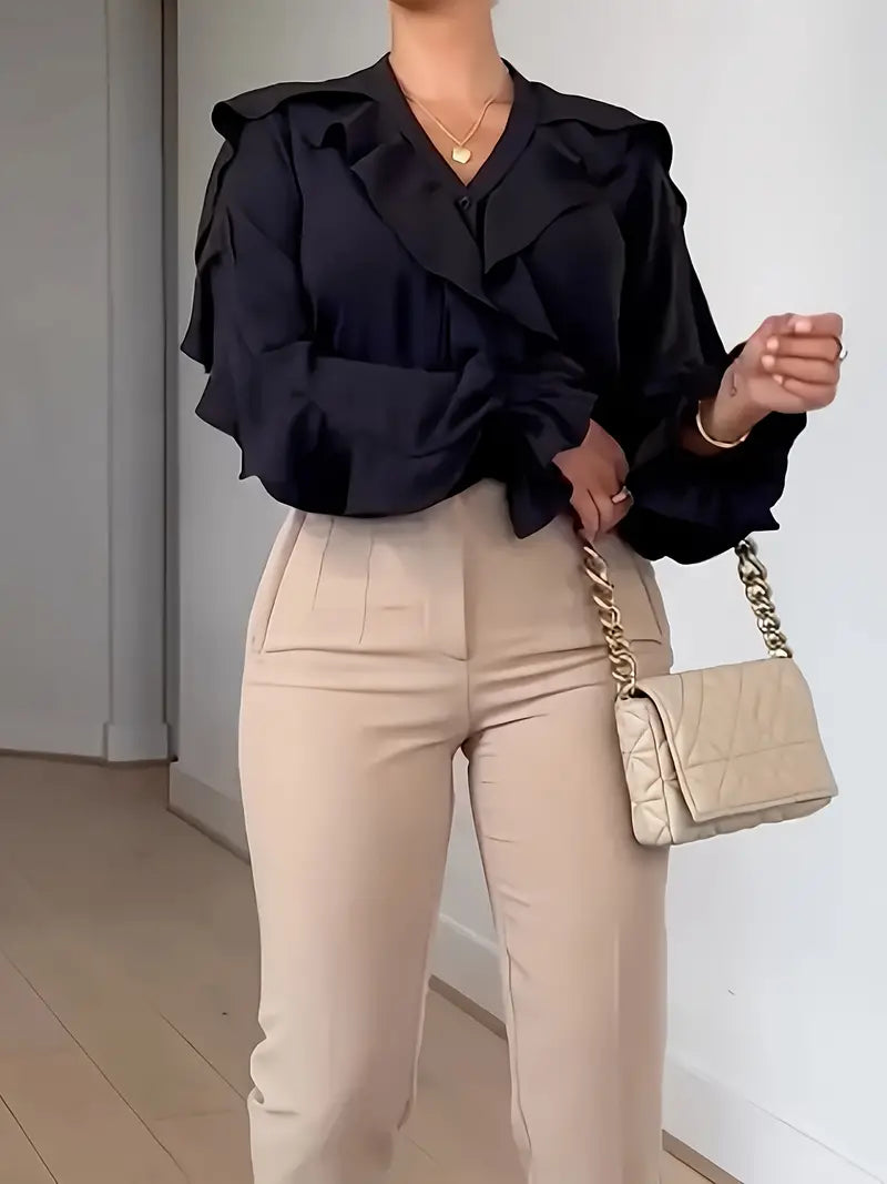 Diana - Elegante camicetta a maniche lunghe con volant e scollo a V