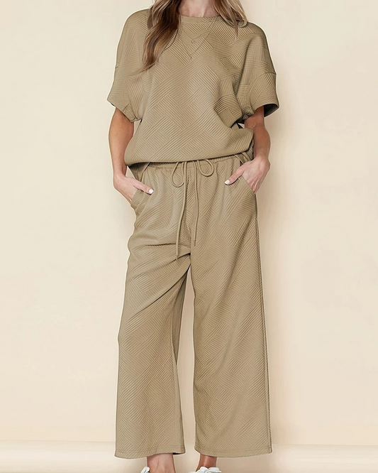 Tessie - Completo con camicia morbida e pantaloni a gamba larga