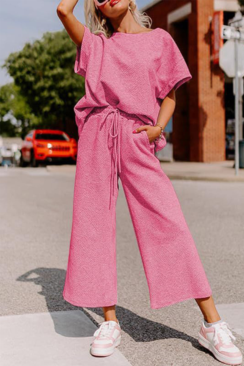 Elena - Completo casual con t-shirt ampia e pantaloni a gamba larga