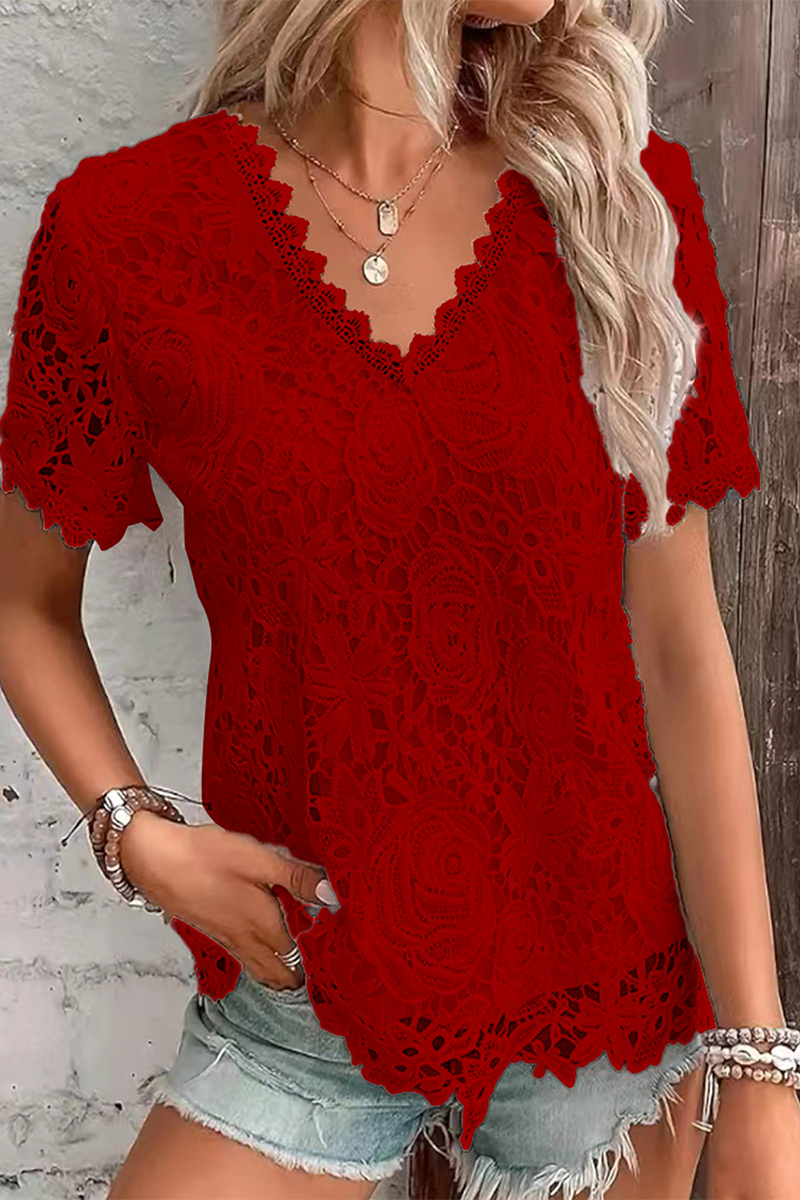 Lilith - Elegante blusa in pizzo floreale con scollo a V