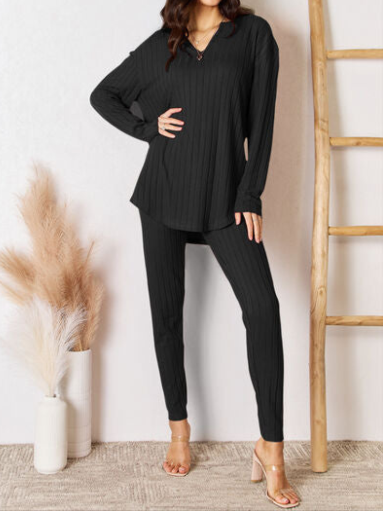 Maura - Completo casual in maglia a coste con felpa a maniche lunghe e pantaloni