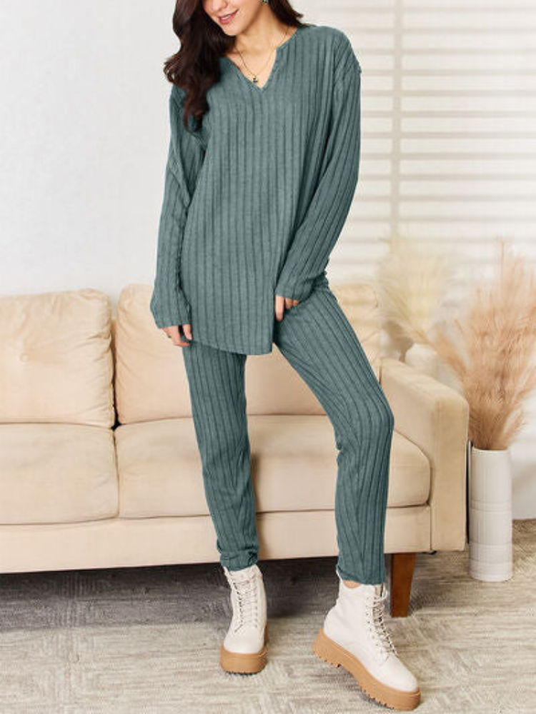 Maura - Completo casual in maglia a coste con felpa a maniche lunghe e pantaloni