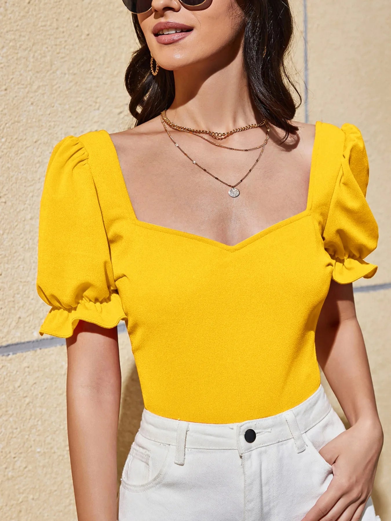 Maxine - Blusa elegante con scollo a cuore e maniche corte a sbuffo
