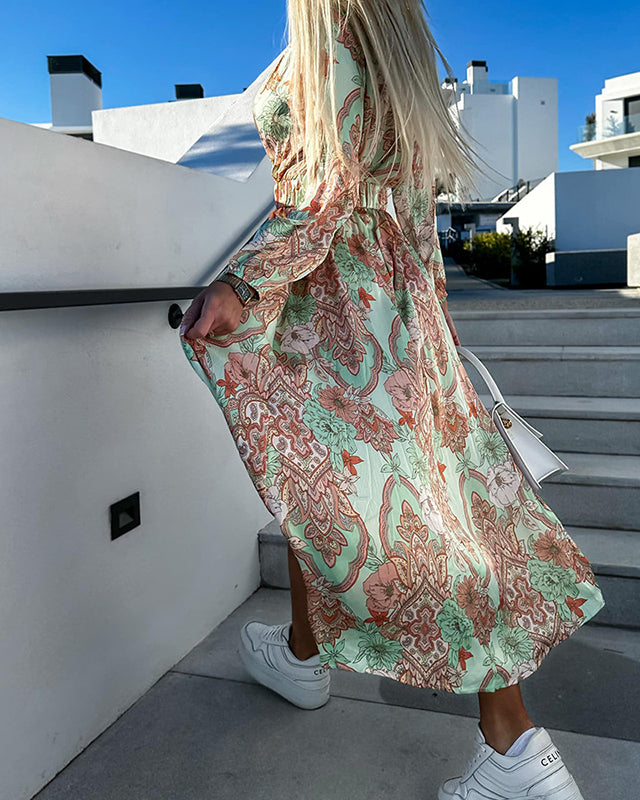 Vestito midi primaverile a maniche lunghe con motivo floreale Paisley