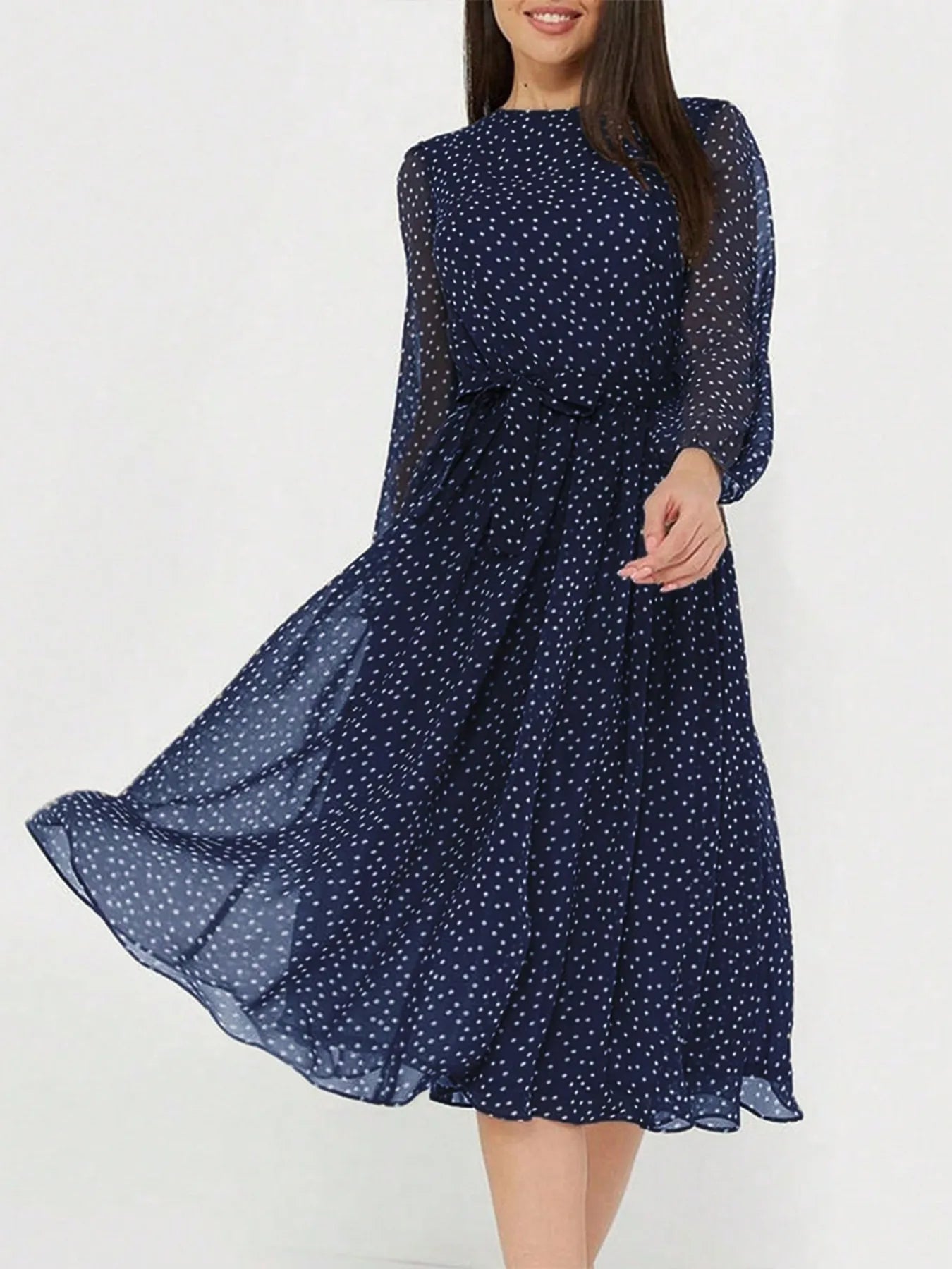 Zahra - Abito midi elegante a pois con maniche lunghe e scollo tondo