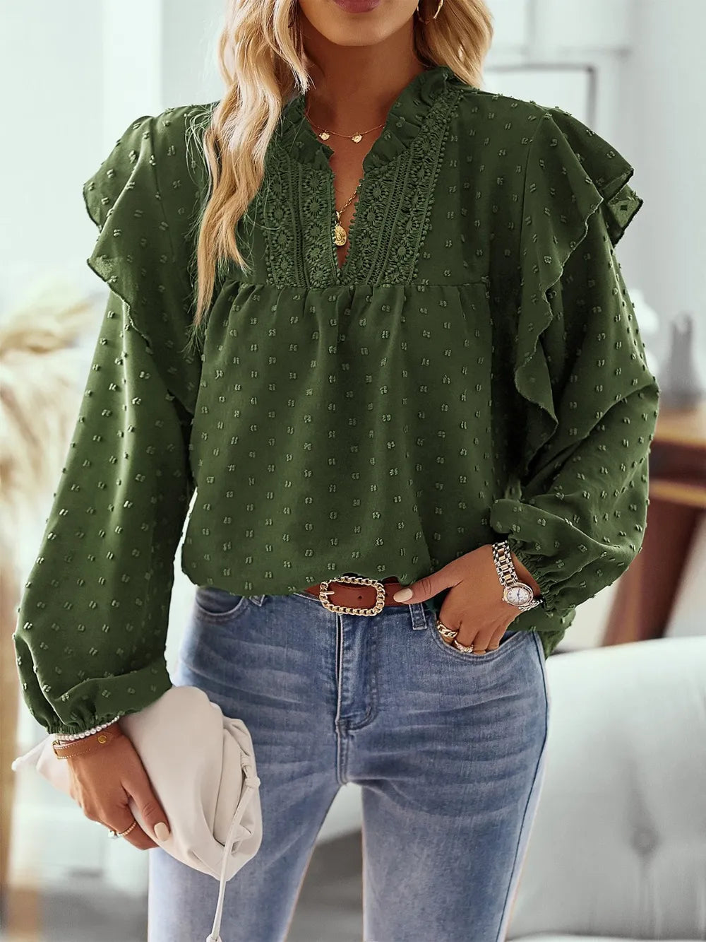 Alyana - Elegante blusa a maniche lunghe con volant e pois svizzeri