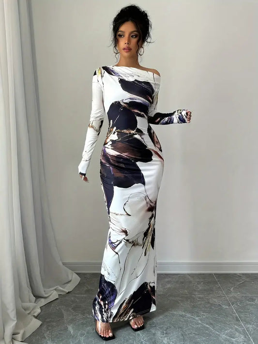 Emma - Elegante abito aderente alla figura con maniche lunghe