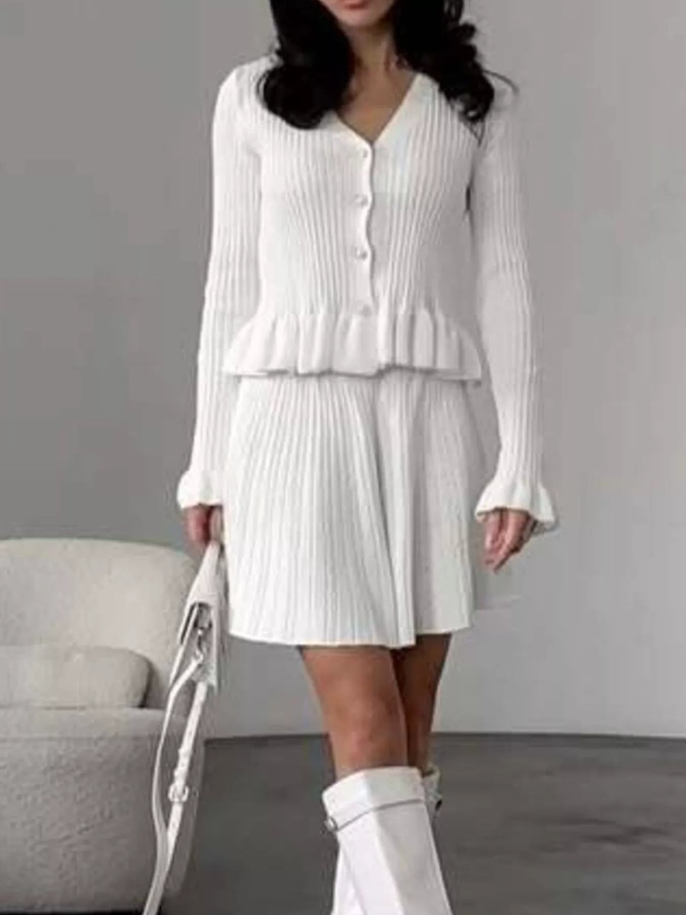 Rosina - Completo in maglia con cardigan e gonna con volant