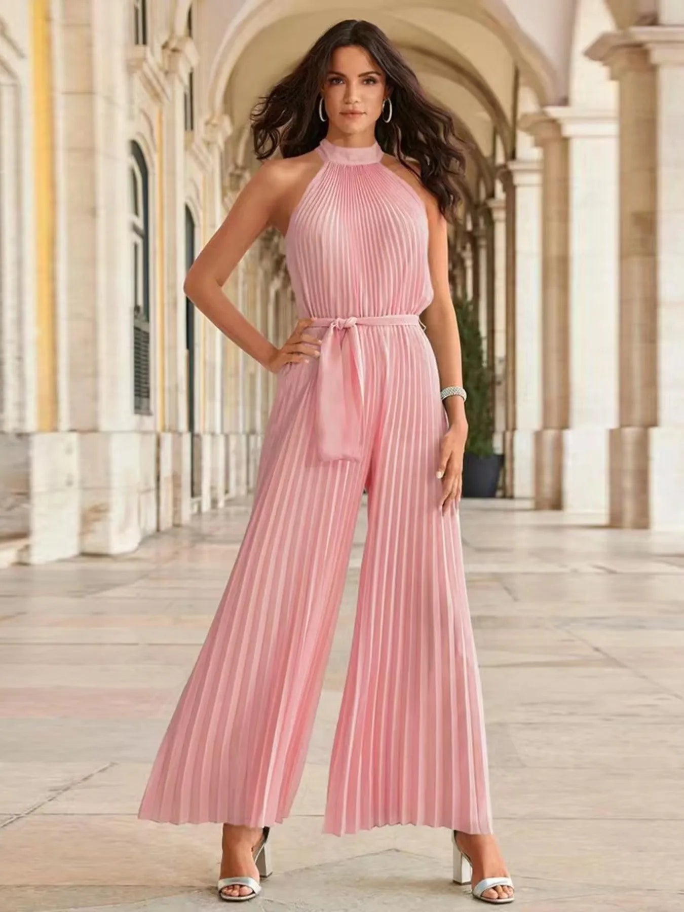 Lyanna - Elegante jumpsuit plissettata senza maniche a gamba larga
