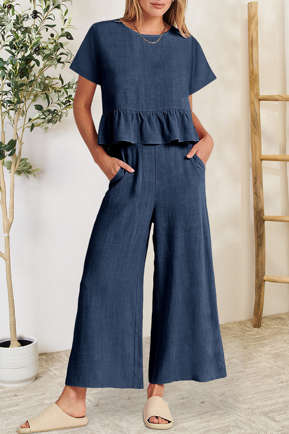 Berenice - Elegante completo con top a maniche corte con volant e pantaloni