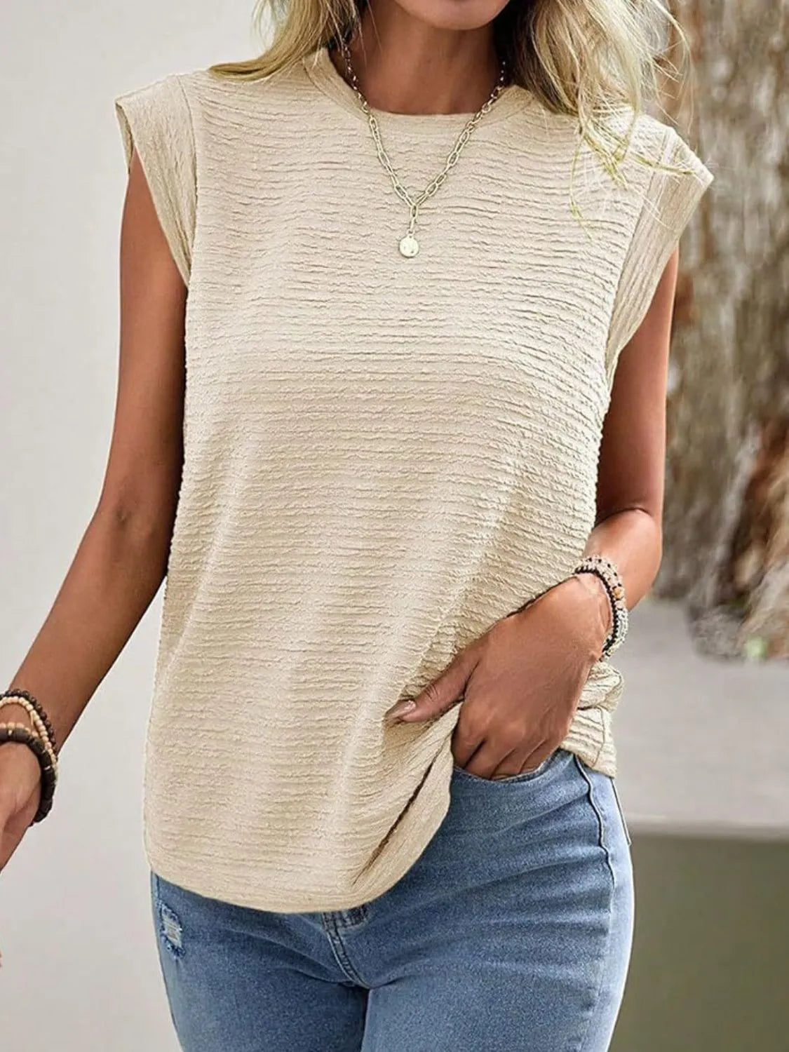 Aniya - Top casual a costine con scollo rotondo e texture