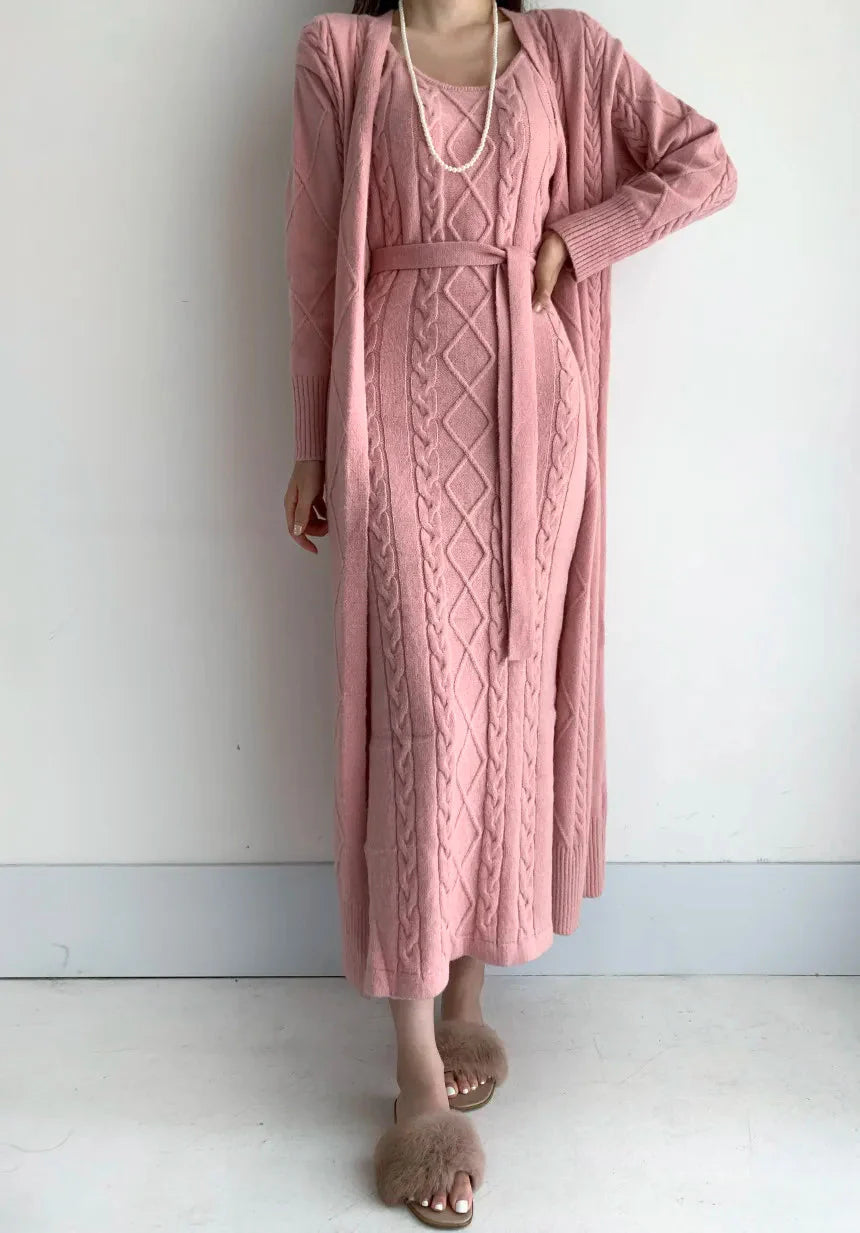 Zandra - Elegante Completo con Abito Lungo e Cardigan in Maglia