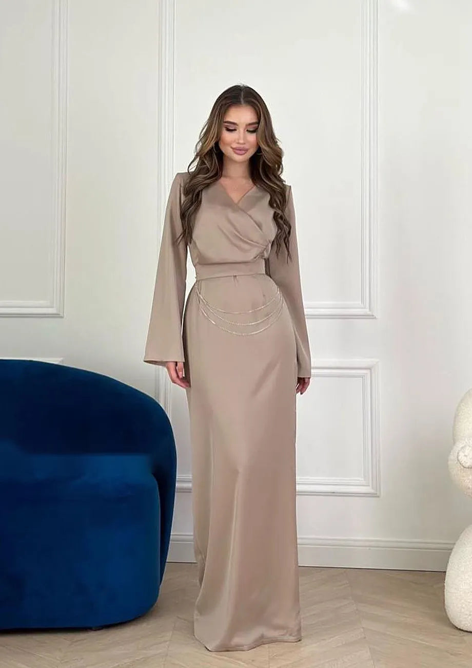 Lavinia - Abito lungo dritto a maniche lunghe in raso elegante con scollo a V alla moda