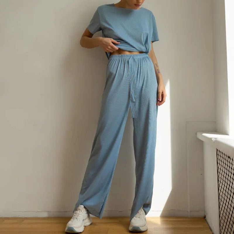 Beatriz - Completo casual con top a maniche corte e pantaloni a gamba larga