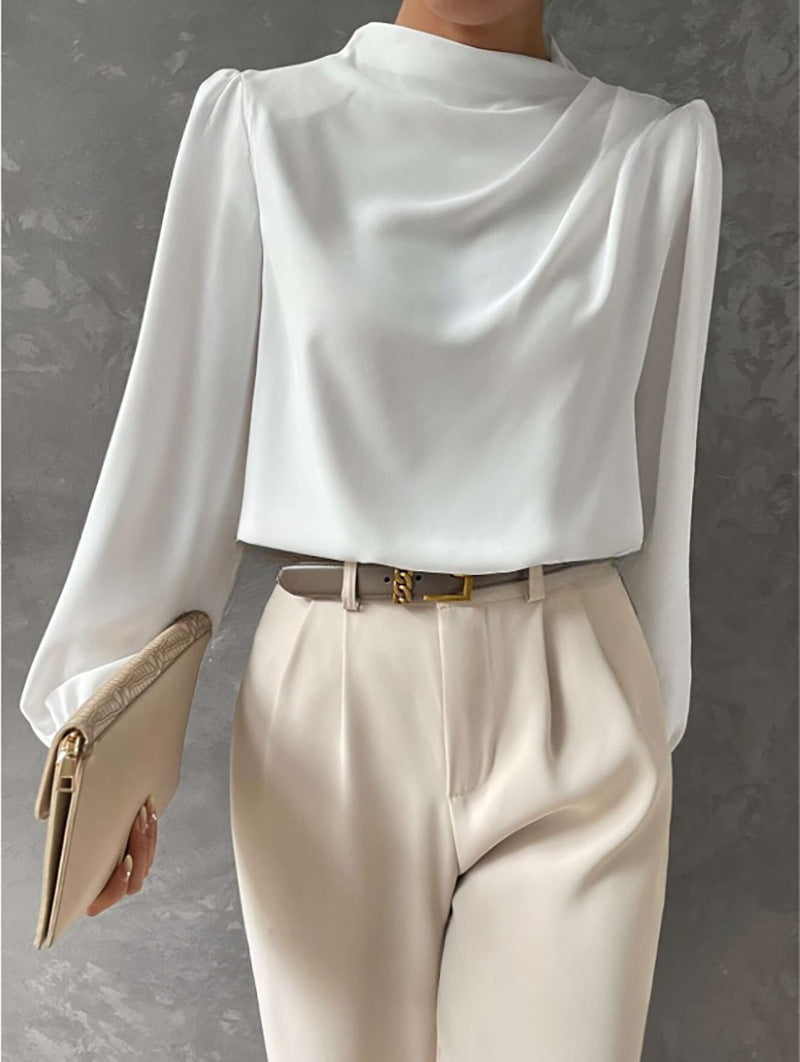 Emmeline – Elegante camicetta a collo alto con maniche lunghe