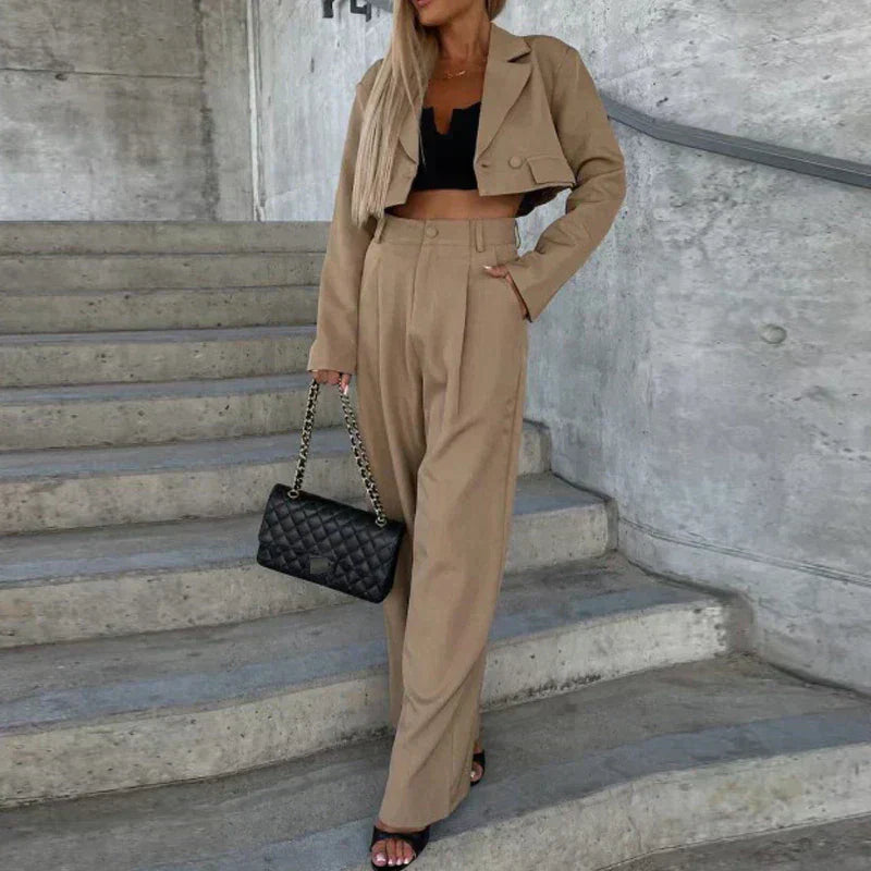 Penelope - Elegante completo con blazer a maniche lunghe e pantaloni a vita alta