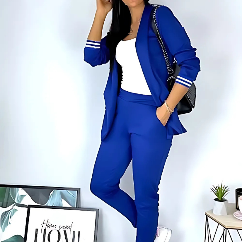 Donna - Completo blazer a righe e pantaloni con coulisse da donna
