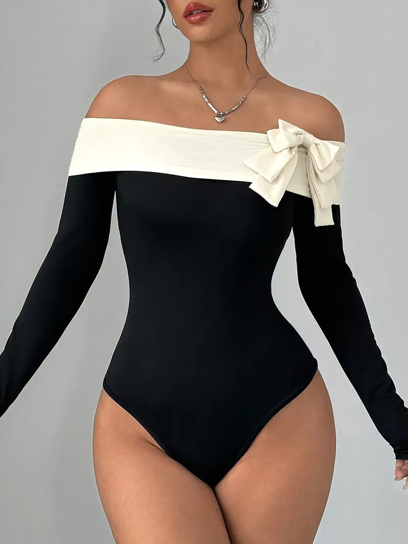 Elizabeth - Body elegante a spalle scoperte con dettaglio fiocco