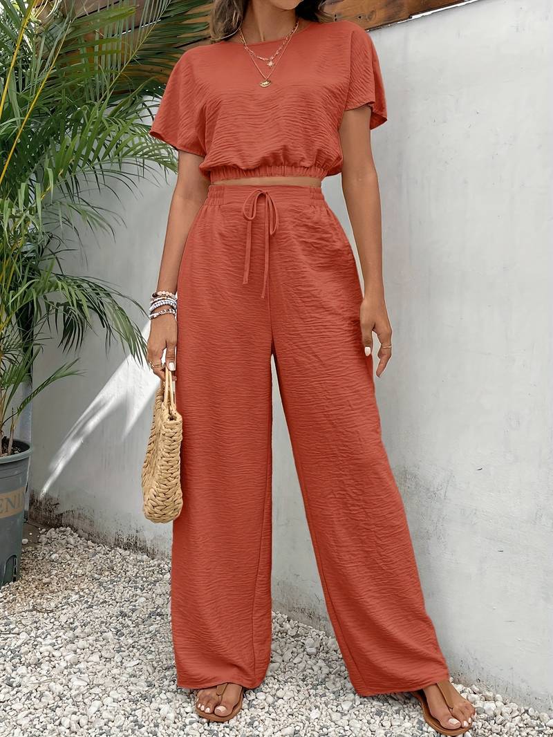 Eleanora - Top Corto Chic e Pantaloni a Vita Alta