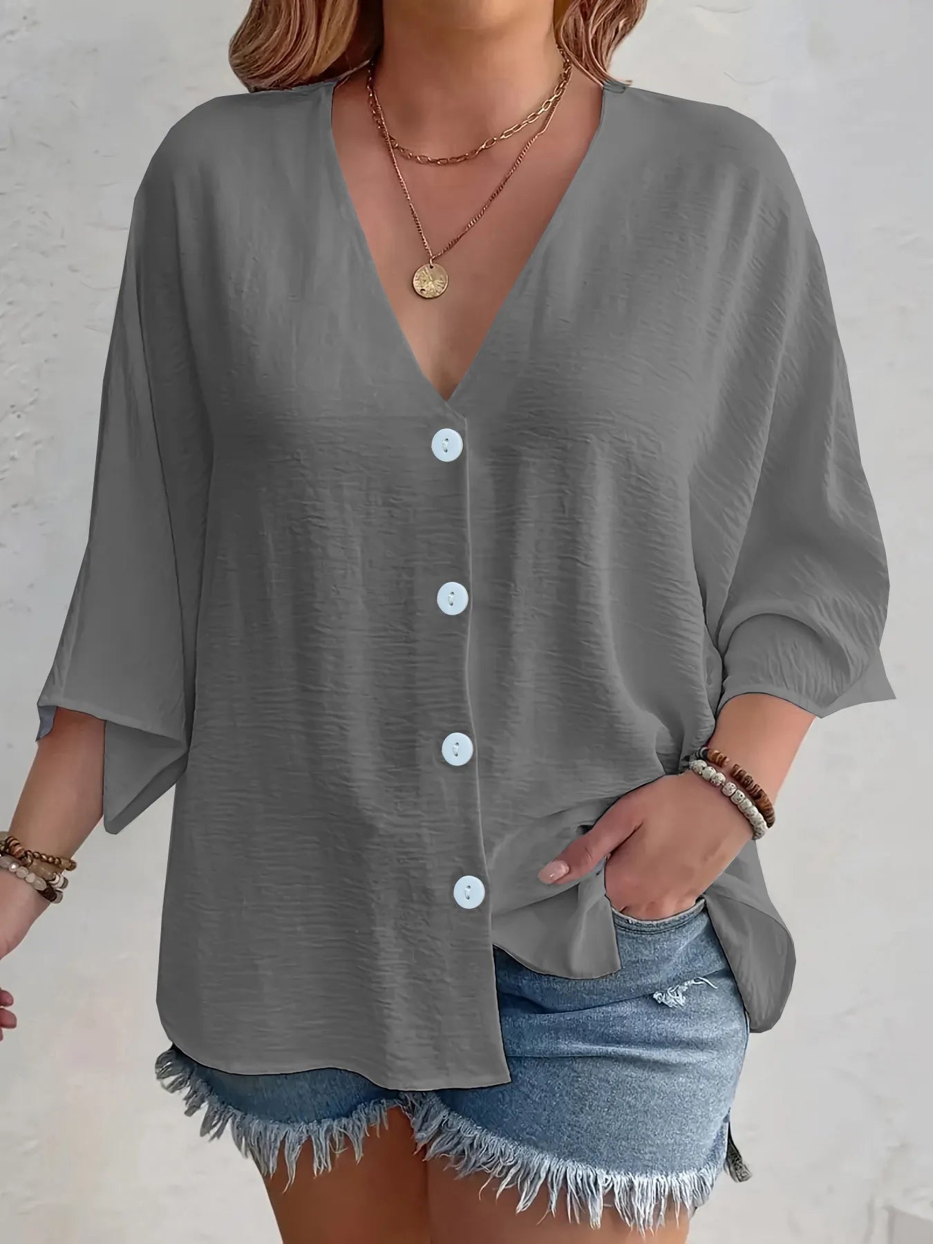 Amirah - Blusa casual ampia con scollo a V e bottoni