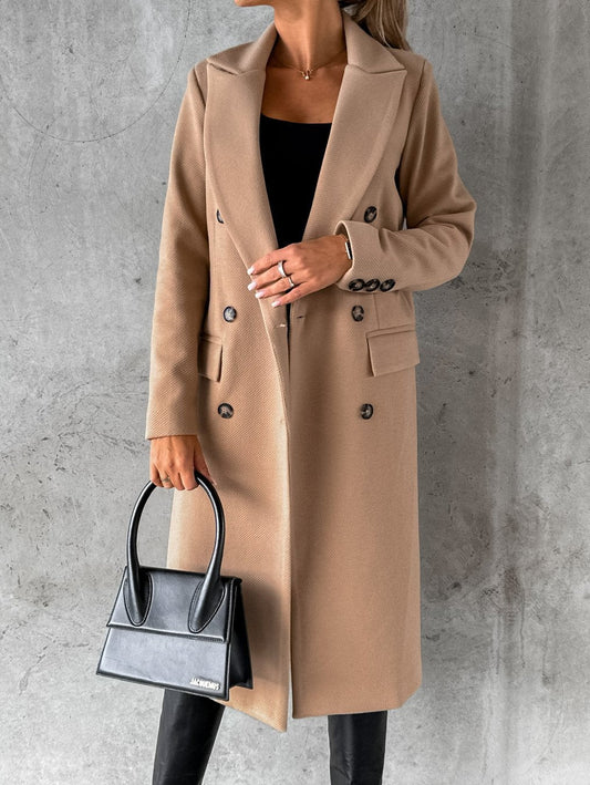 Casandra - Elegante e stiloso trench coat con bottoni