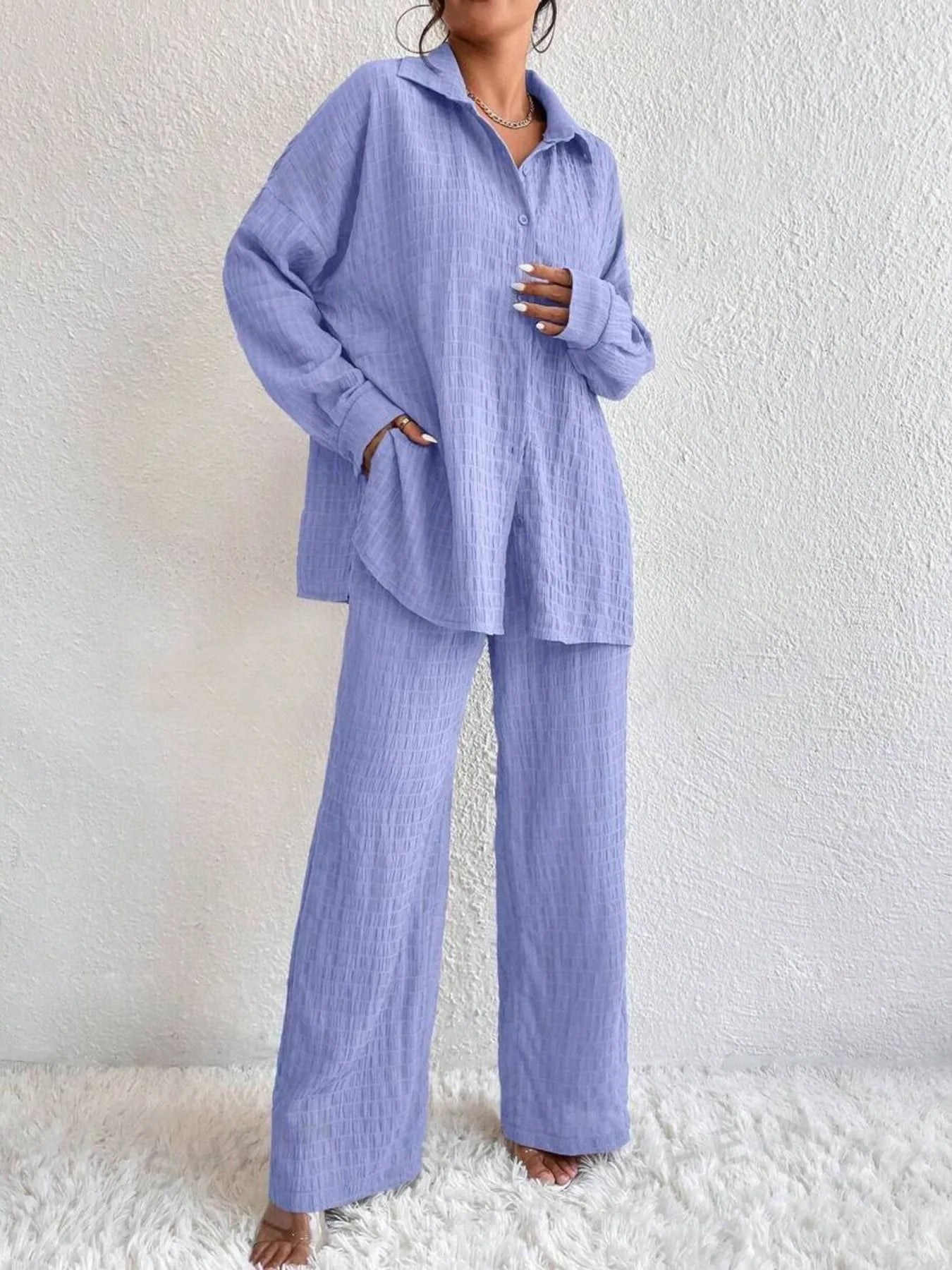 Lydia - Elegante completo con camicetta abbottonata a maniche lunghe e pantaloni