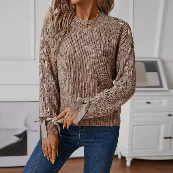 Kaitlyn - Maglione in maglia morbida con maniche con lacci eleganti
