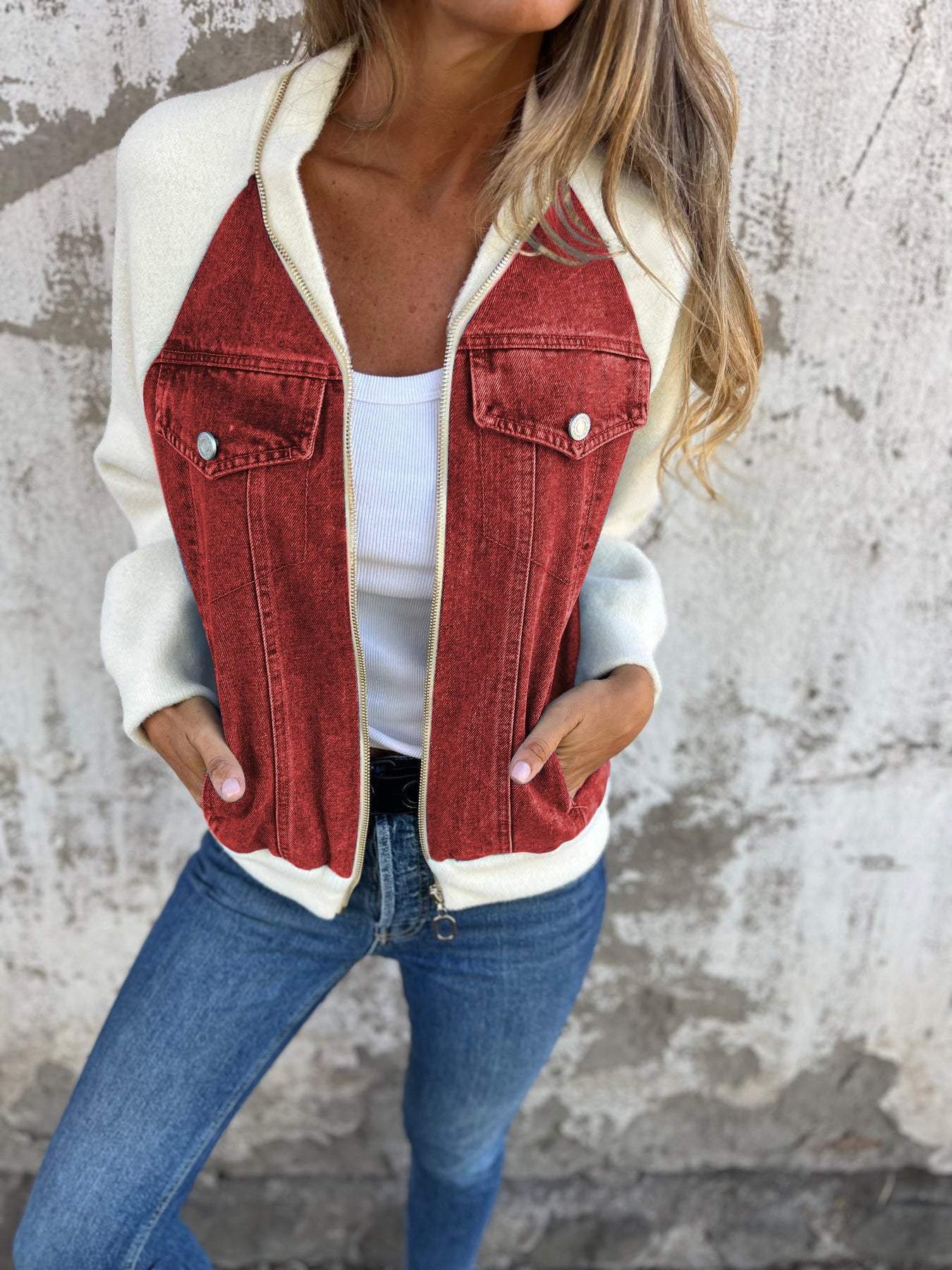 Zuzanna - Giacca di jeans elegante con zip