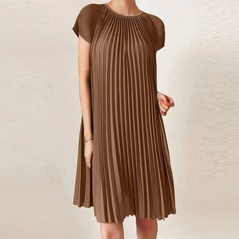 Braelyn - Elegante abito midi plissettato a maniche corte con scollo rotondo